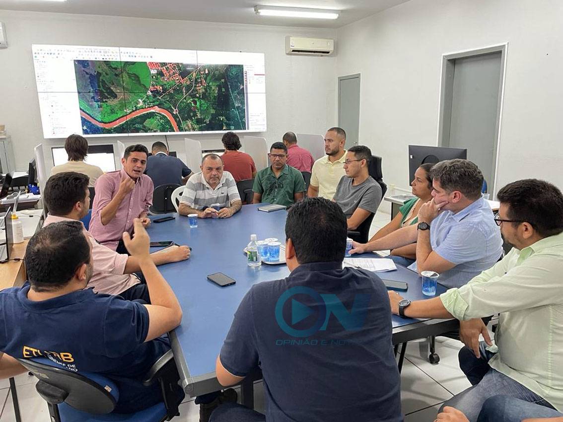 Prefeitura se reúne com lideranças da zona sudeste para eleger prioridades na obra da avenida Camilo